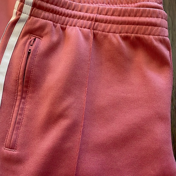 Adidas PINK women’s large Trefoil Track pants. - Picture 6 of 8